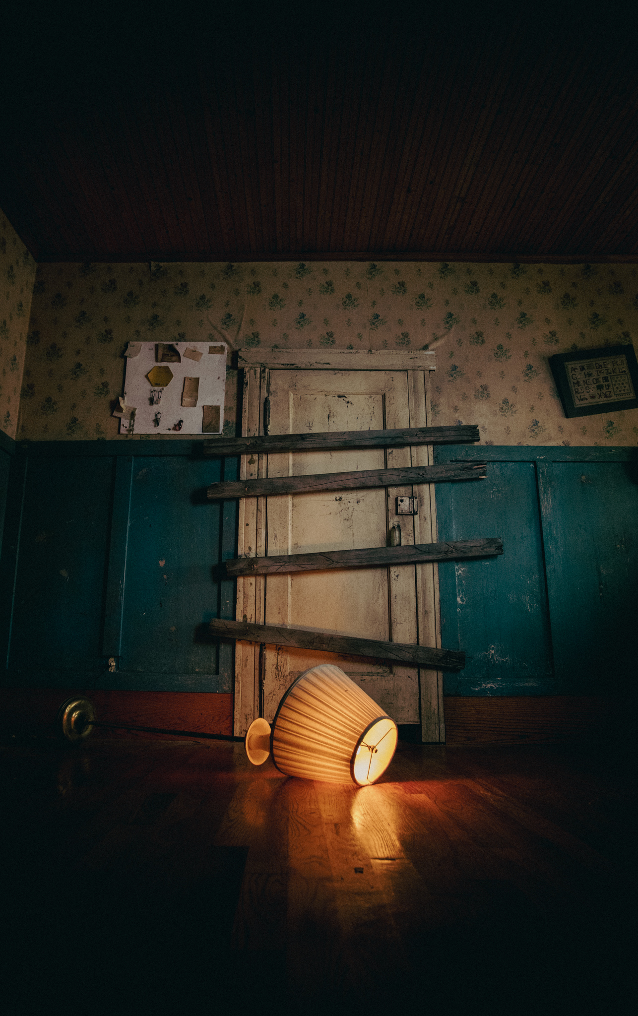 Shut In (2022) vj Junior
